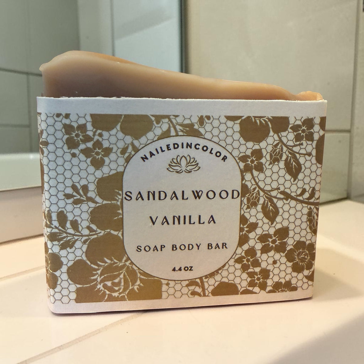 Sandalwood Vanilla Scented Body Bar Soap-4.4 oz