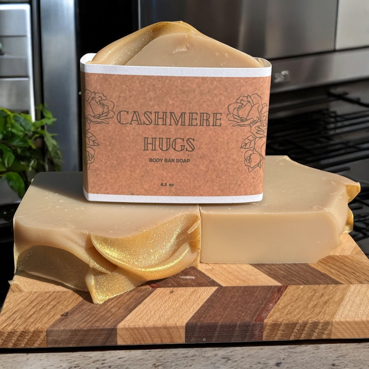 Cashmere Hugs Bath Soap, Scented Moisturizing Body Bar for Women's Skincare, 4.3 oz, Warm and Earthy. Gift Giving or Spa Basket
