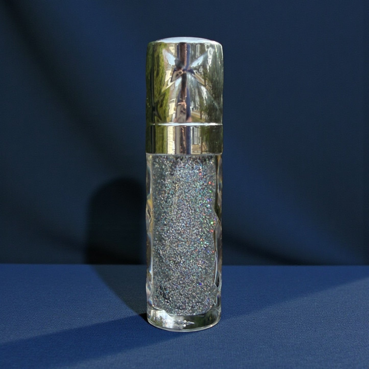 Lip Twinkle Holographic Silver Lip Gloss Glitter Moisturizer Lip Sparkle 8ml by NailedInColor®